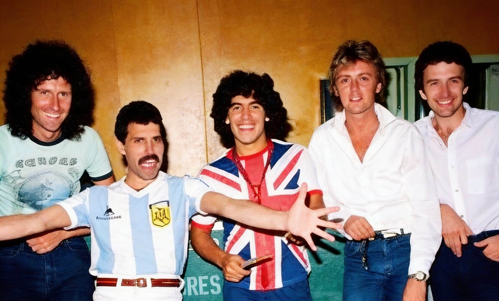 Cuando Freddy Mercury desafió a los argentinos y Maradona se puso una camiseta de Inglaterra