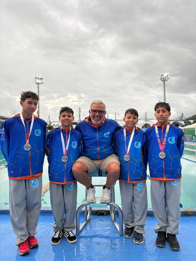 Natación marabina campeón en el Nacional Infantil