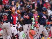 Acuña: Grand slam sobre el «Monstruo Verde»