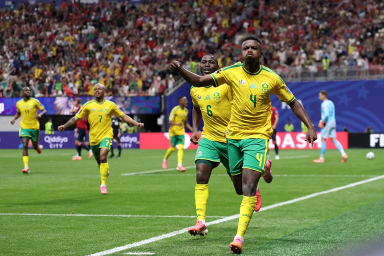 FIEBRE MUNDIAL: Chequia y Sudáfrica negocian empate