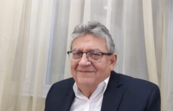 Neurobiología de la Transformación: La Ley de Hebb y la Arquitectura del Cambio