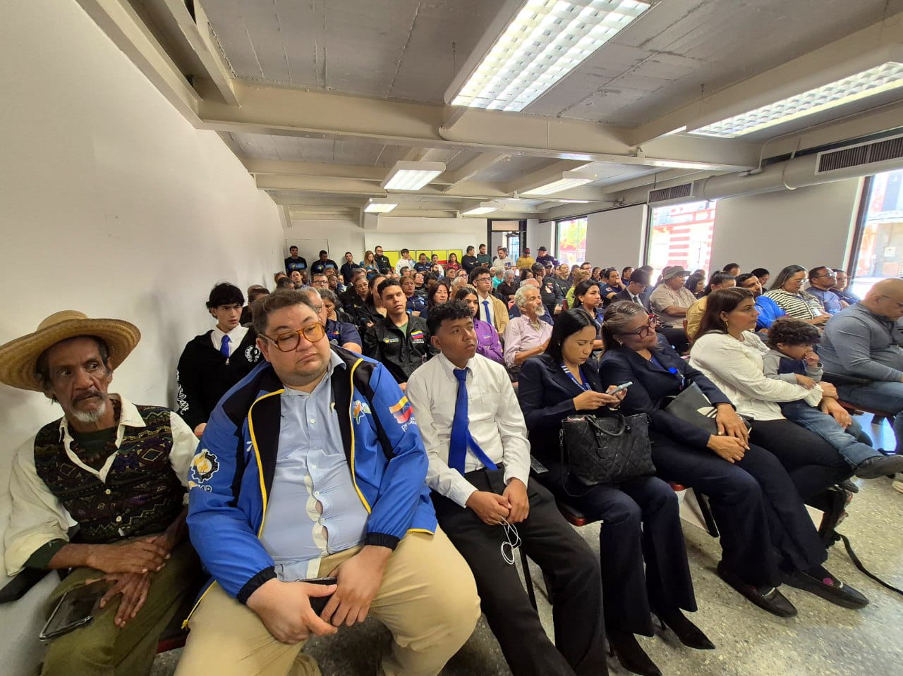 Centros de investigación participan en segunda consulta pública para la Ley de Ciencia, Tecnología e Innovación del Zulia