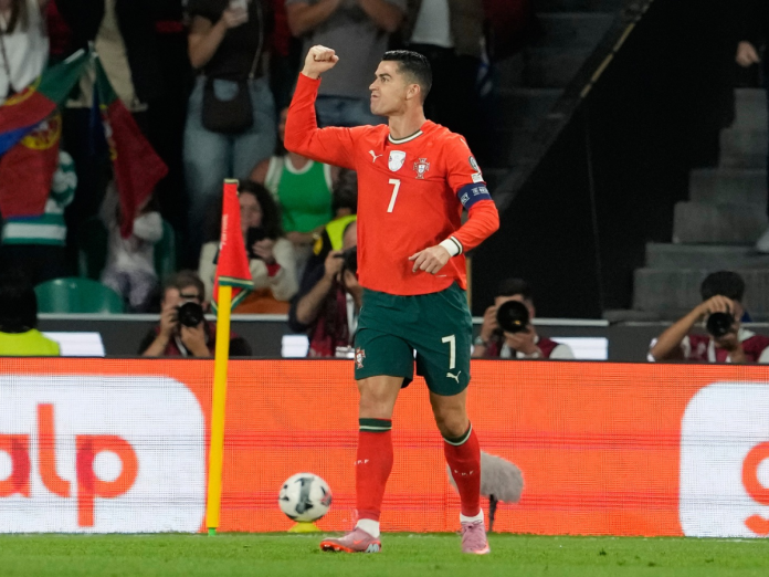 Cristiano también fue convocado por Portugal