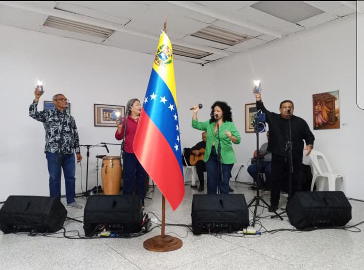«Un Secreto a Voces» llenó de música el nuevo encuentro del «Jueves Cultural»