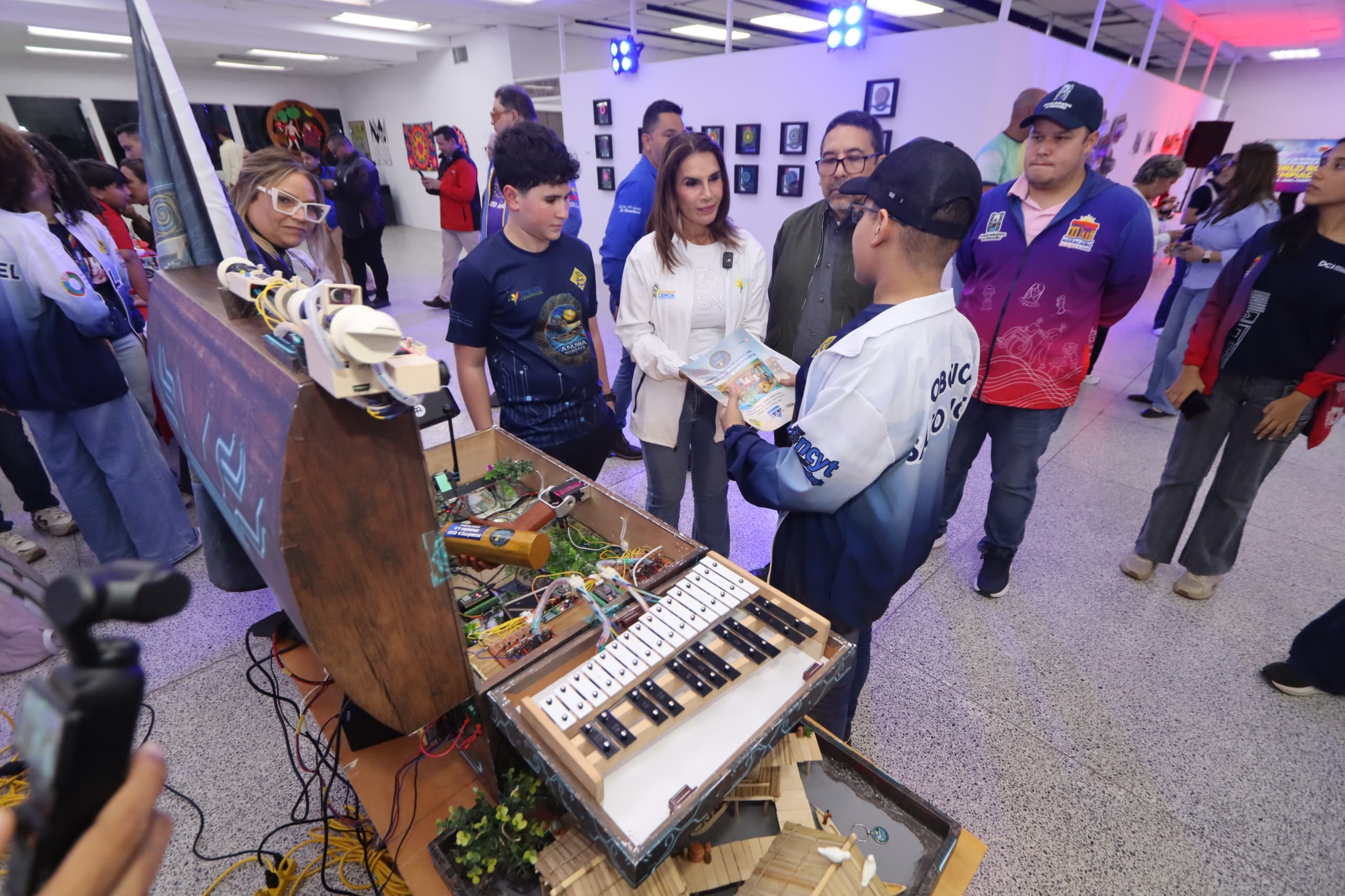 Cuatro marabinos a la final de la World Robot Olympiad patrocinados por la Alcaldía