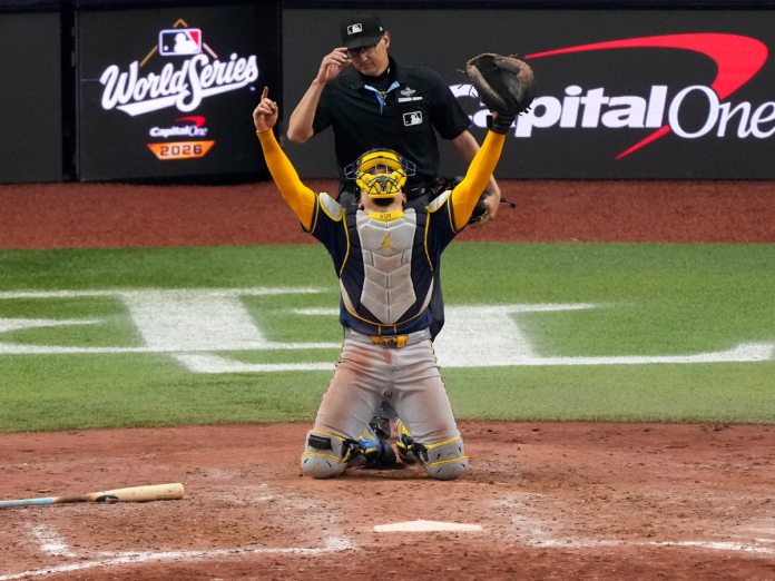 A Copperstown peto y rodilleras de William Contreras